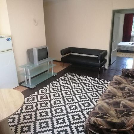 Квартира по адресу дружбы народов 8а Київ Екстер'єр фото